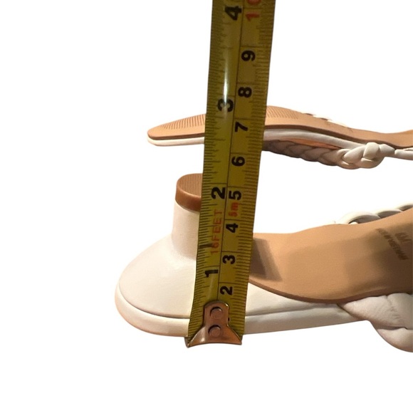Lisa Vicky Beauty-V White Braided Kitten Heel‎ Sandals – Size 8M - Picture 10 of 11